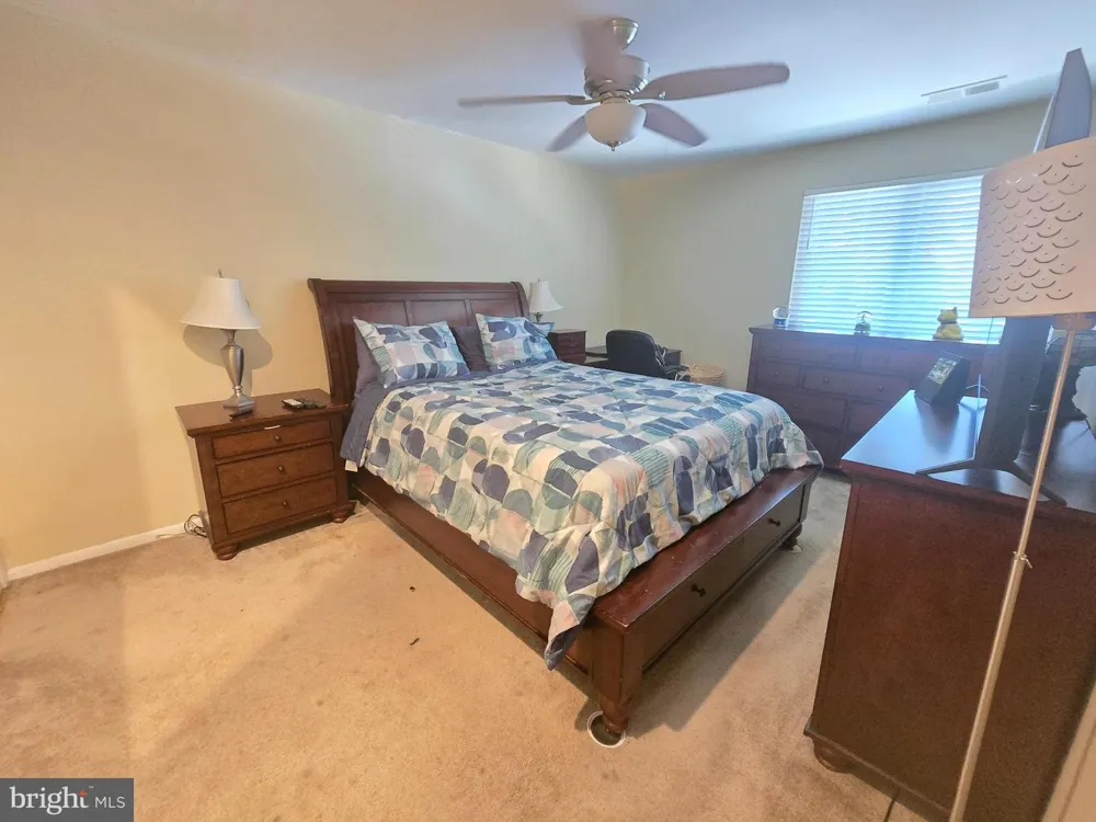115 E KINGS HIGHWAY #406 Maple Shade, NJ 08052