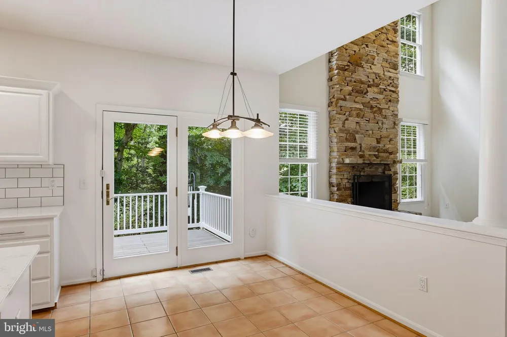 640 SEAN DRIVE Annapolis, MD 21401