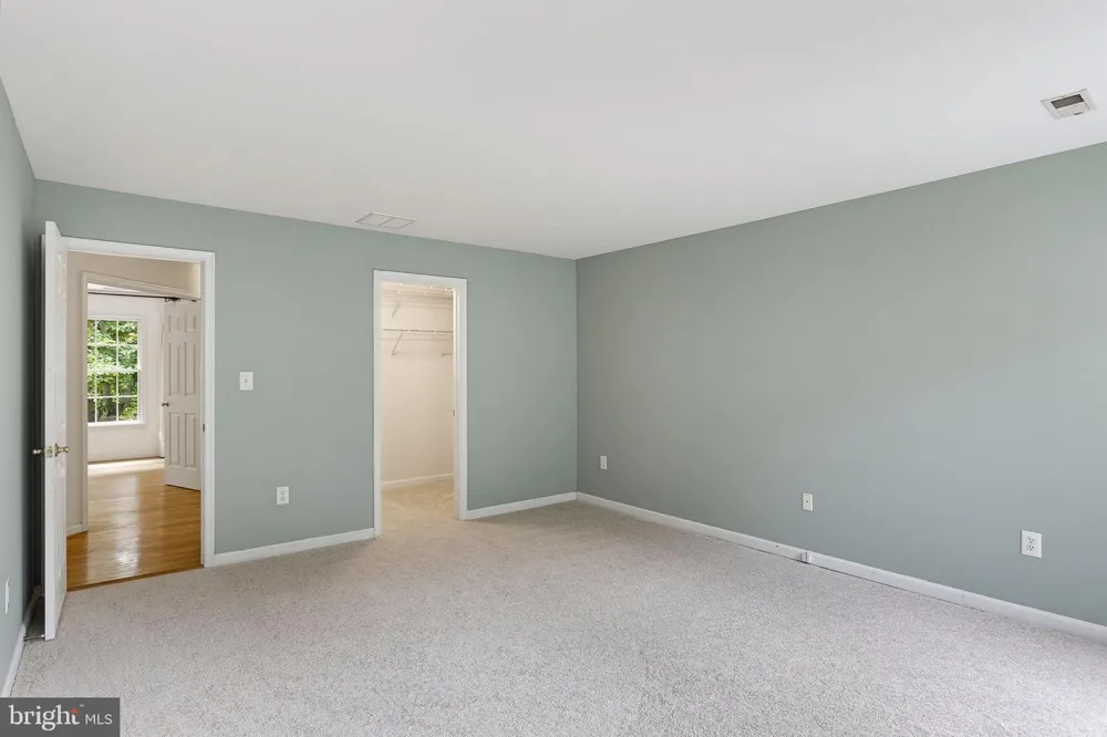640 SEAN DRIVE Annapolis, MD 21401