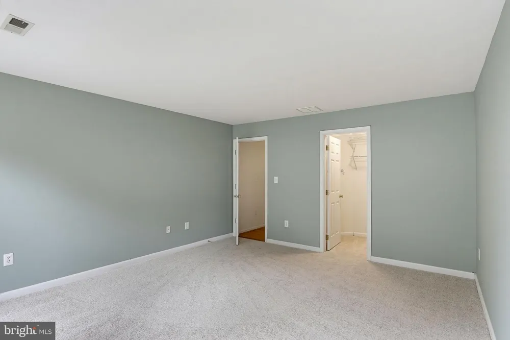 640 SEAN DRIVE Annapolis, MD 21401