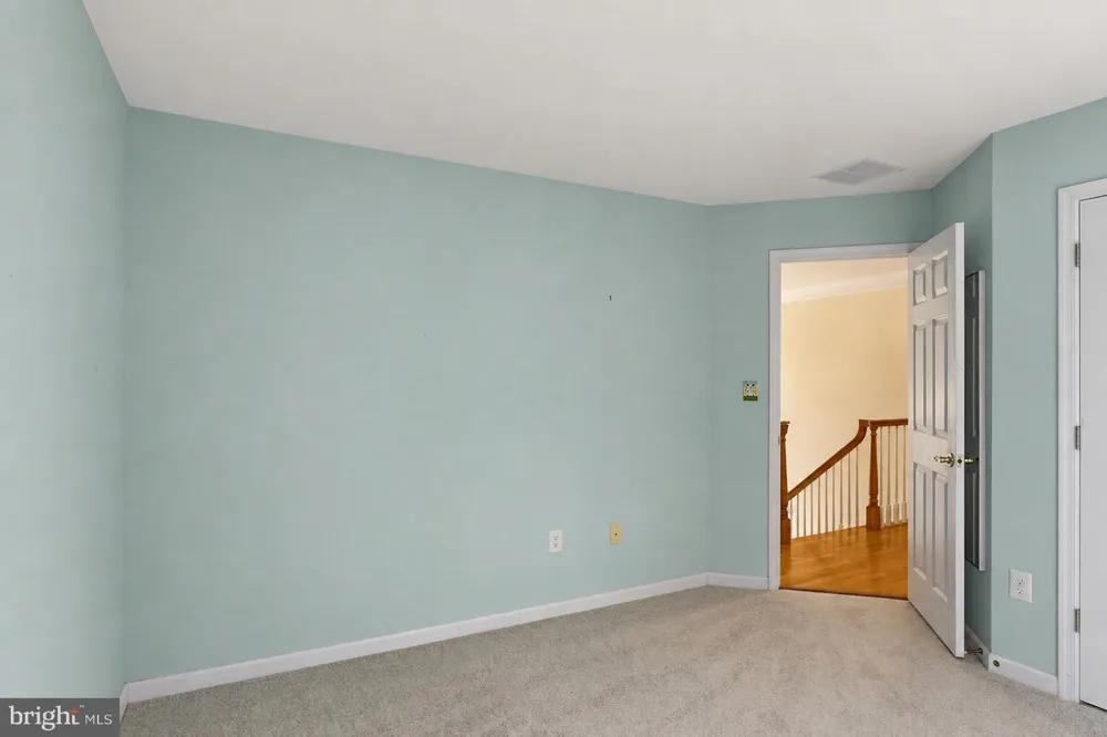 640 SEAN DRIVE Annapolis, MD 21401