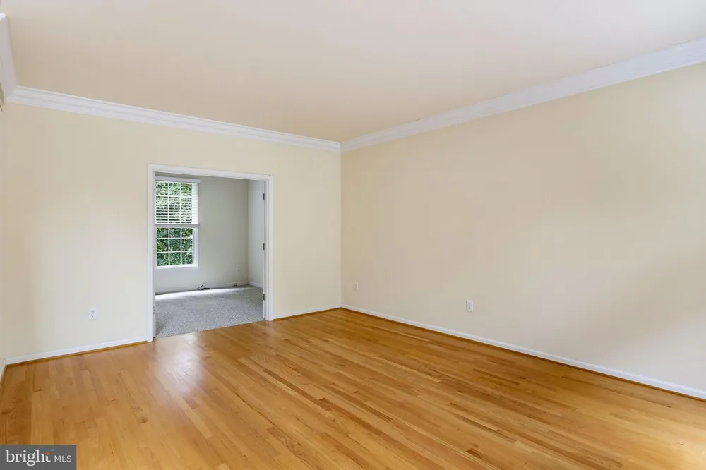 640 SEAN DRIVE Annapolis, MD 21401