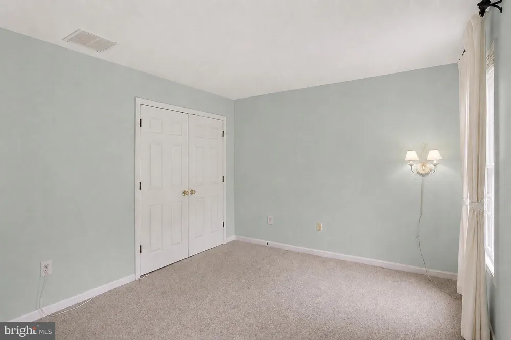 640 SEAN DRIVE Annapolis, MD 21401