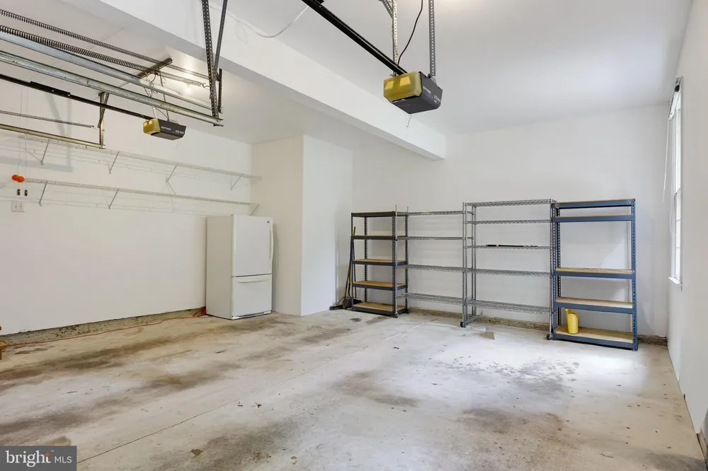 640 SEAN DRIVE Annapolis, MD 21401