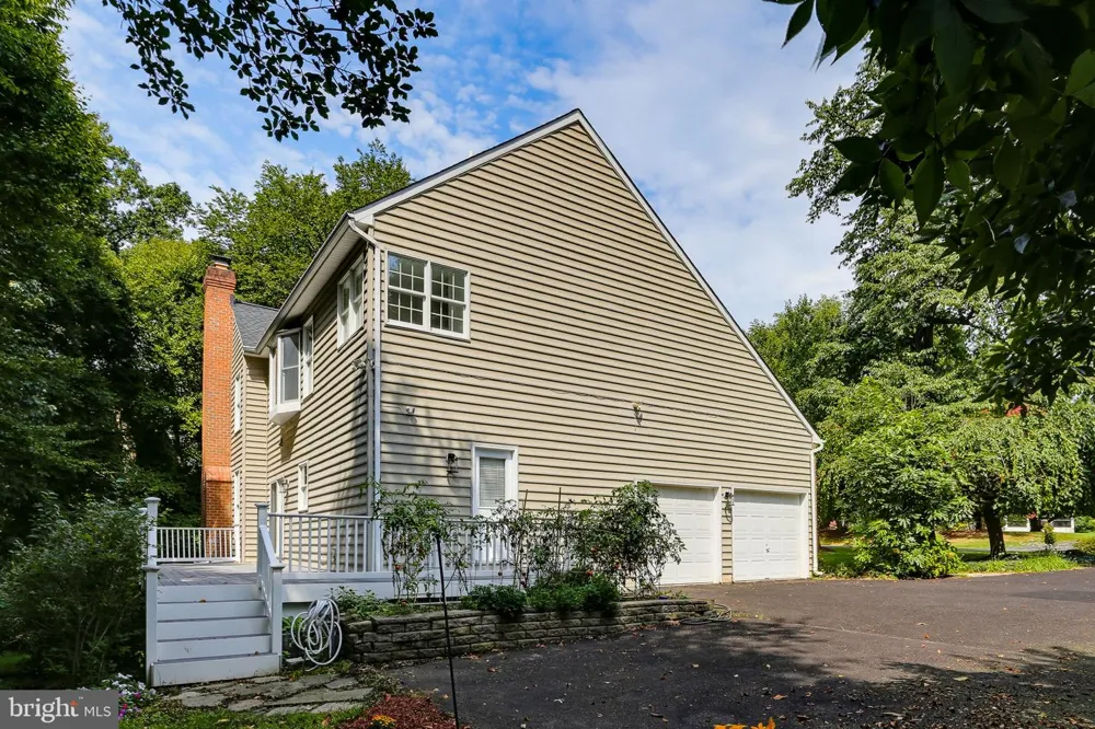 640 SEAN DRIVE Annapolis, MD 21401