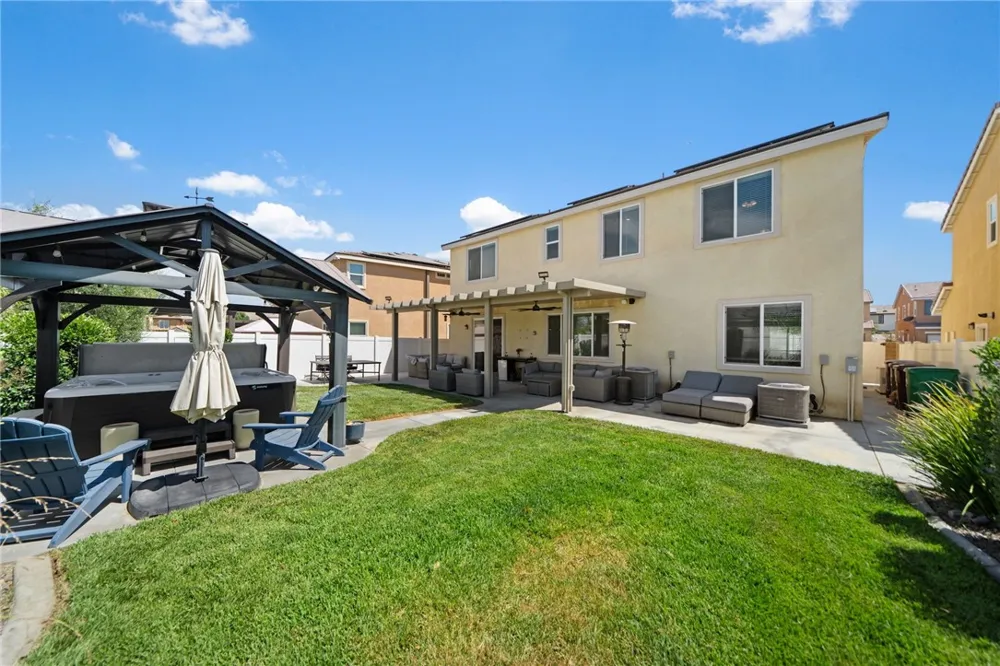 26418 Bramble Wood Menifee, CA 92584