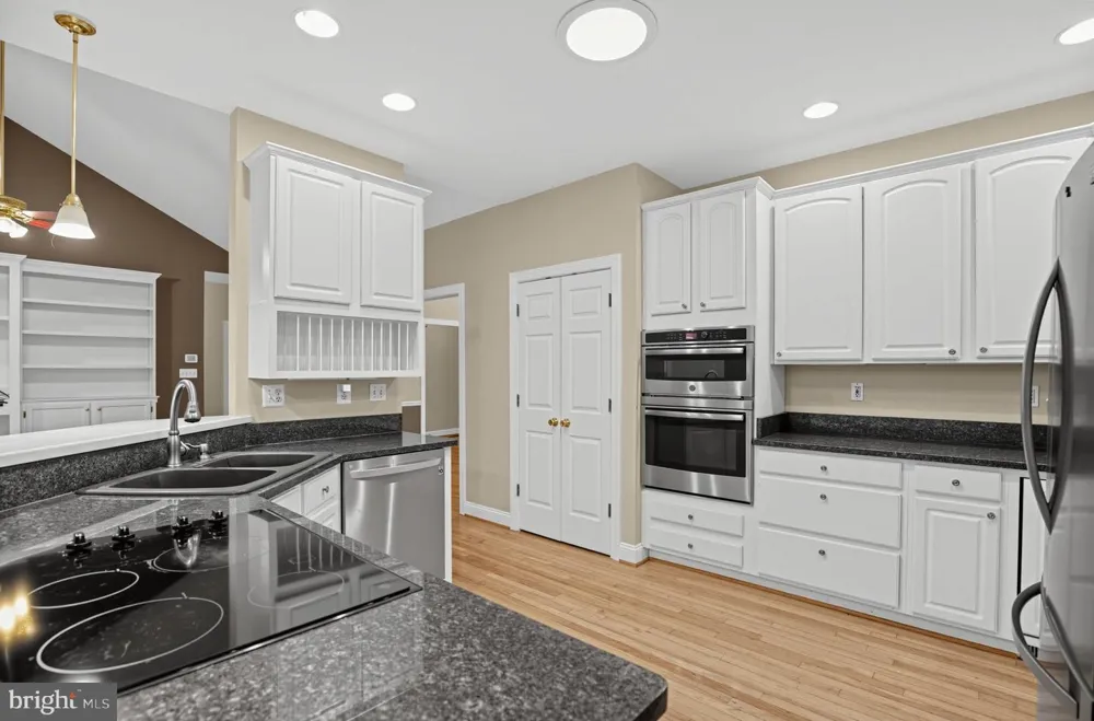 6050 DEEPDEEN PLACE Bryantown, MD 20617