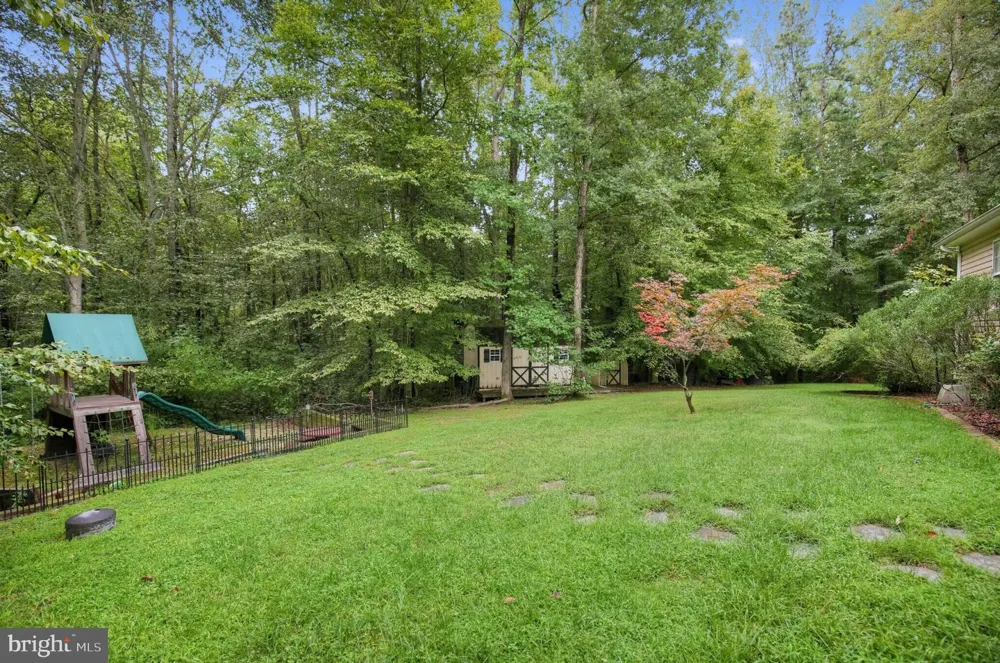 6050 DEEPDEEN PLACE Bryantown, MD 20617