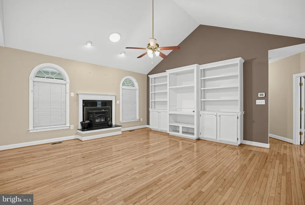 6050 DEEPDEEN PLACE Bryantown, MD 20617