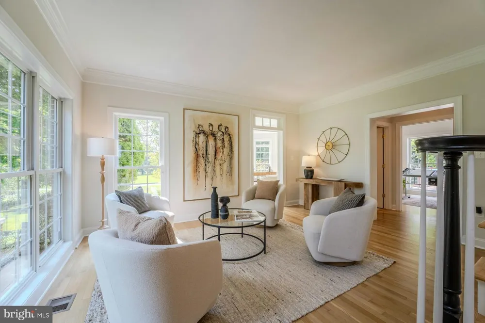 17301 ROUNDMONT PLACE Round Hill, VA 20141