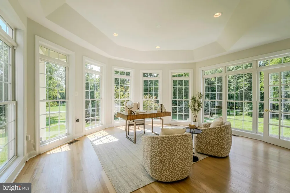17301 ROUNDMONT PLACE Round Hill, VA 20141