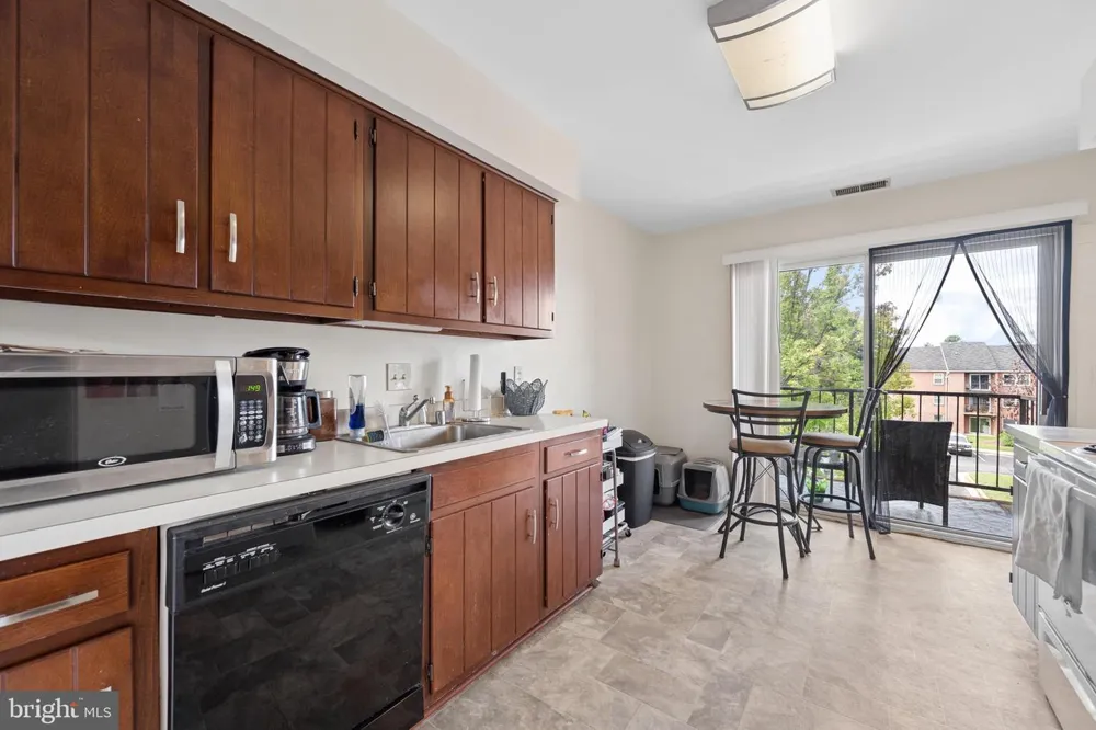 100 CHAPEL COURT #318 Walkersville, MD 21793