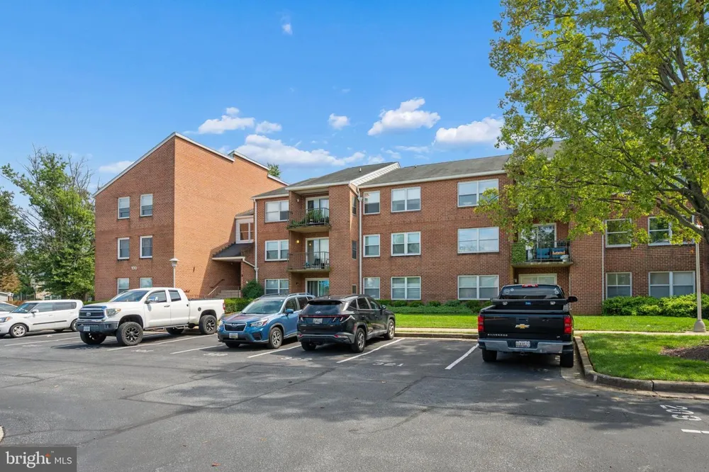 100 CHAPEL COURT #318 Walkersville, MD 21793
