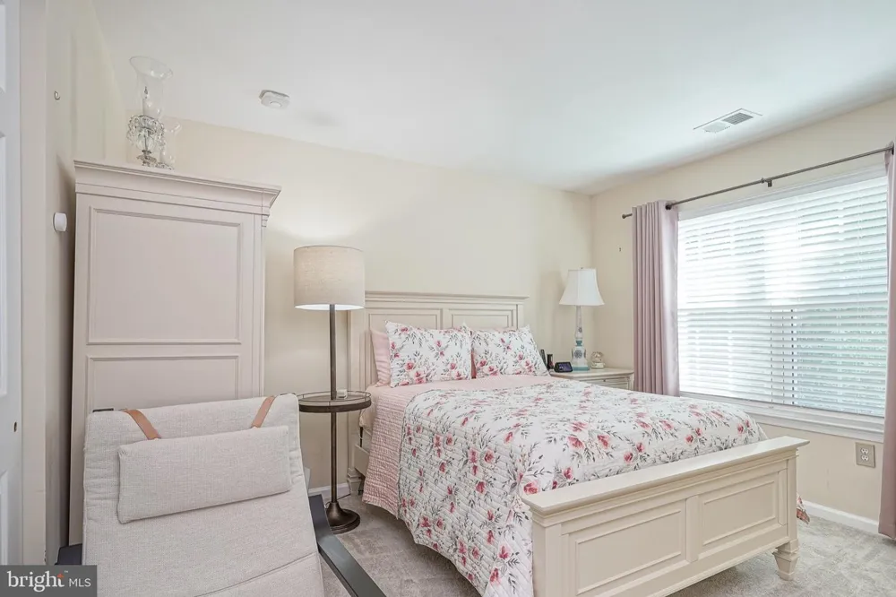 135 CHANCELLOR DRIVE Deptford, NJ 08096