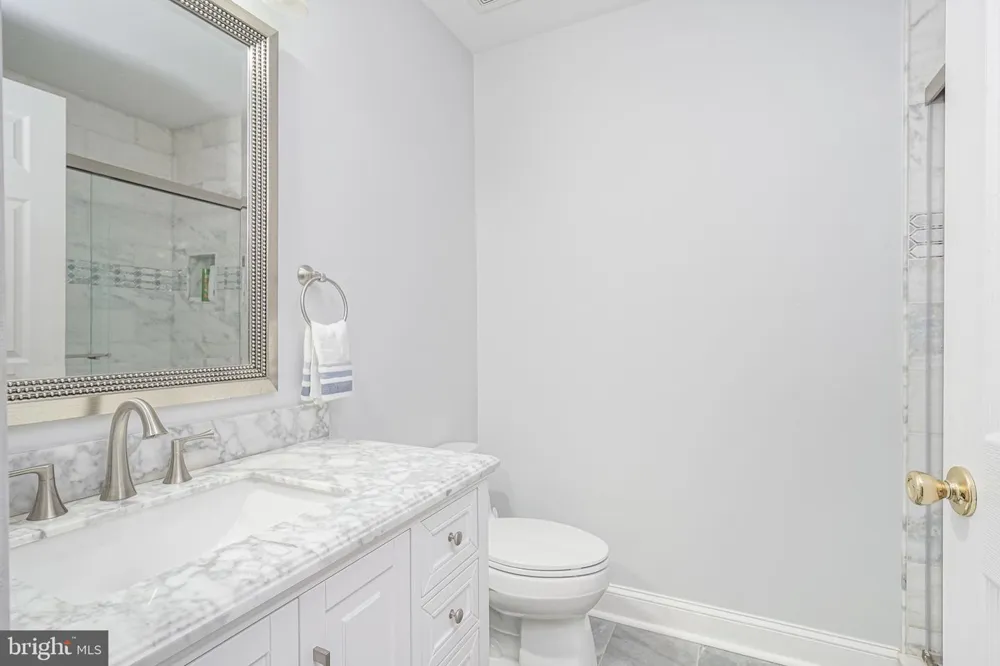 135 CHANCELLOR DRIVE Deptford, NJ 08096