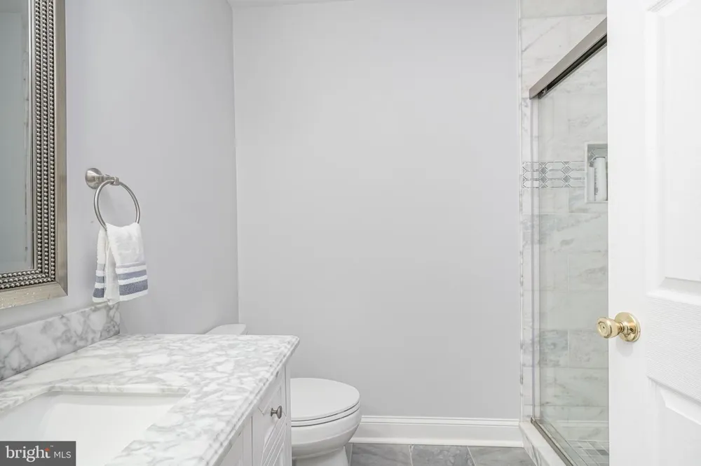 135 CHANCELLOR DRIVE Deptford, NJ 08096