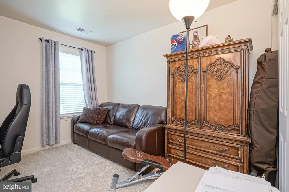 135 CHANCELLOR DRIVE Deptford, NJ 08096