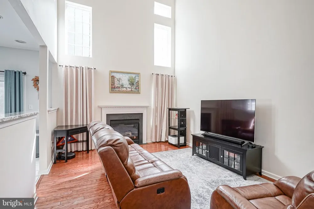 135 CHANCELLOR DRIVE Deptford, NJ 08096