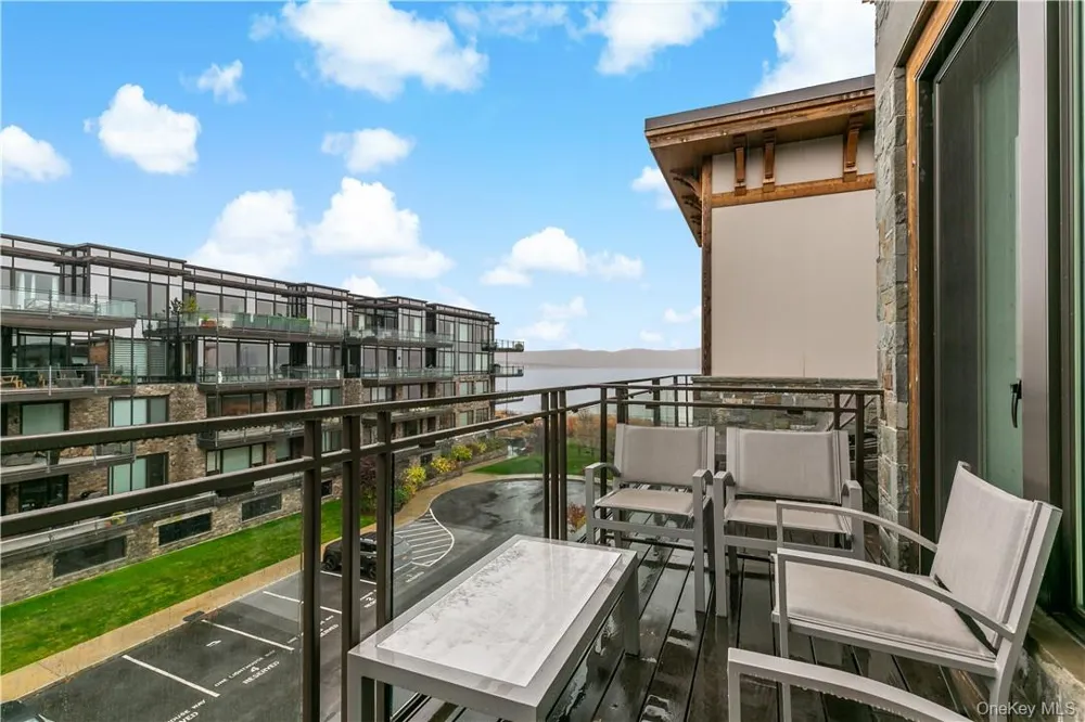 45 Hudson View Way Way #400 Tarrytown, NY 10591