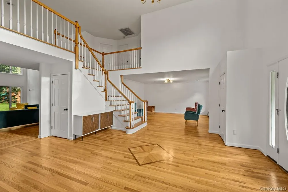 10 Golden Road Montebello, NY 10901