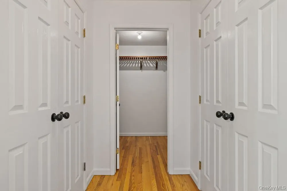 10 Golden Road Montebello, NY 10901