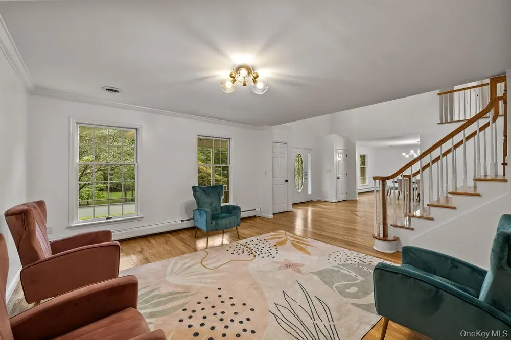 10 Golden Road Montebello, NY 10901