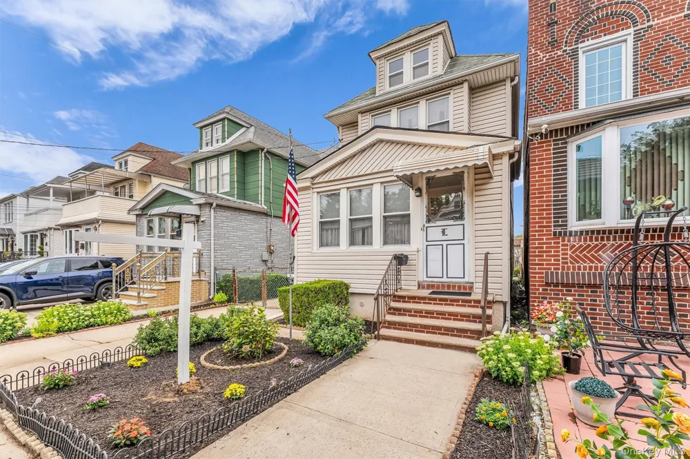 13226 114th Place South Ozone Park, NY 11420