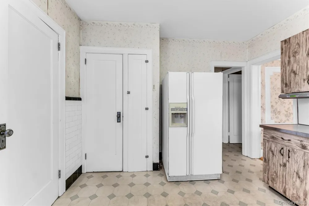 13226 114th Place South Ozone Park, NY 11420