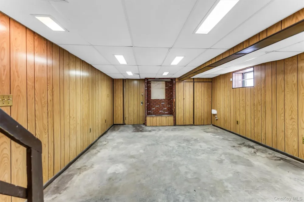 13226 114th Place South Ozone Park, NY 11420