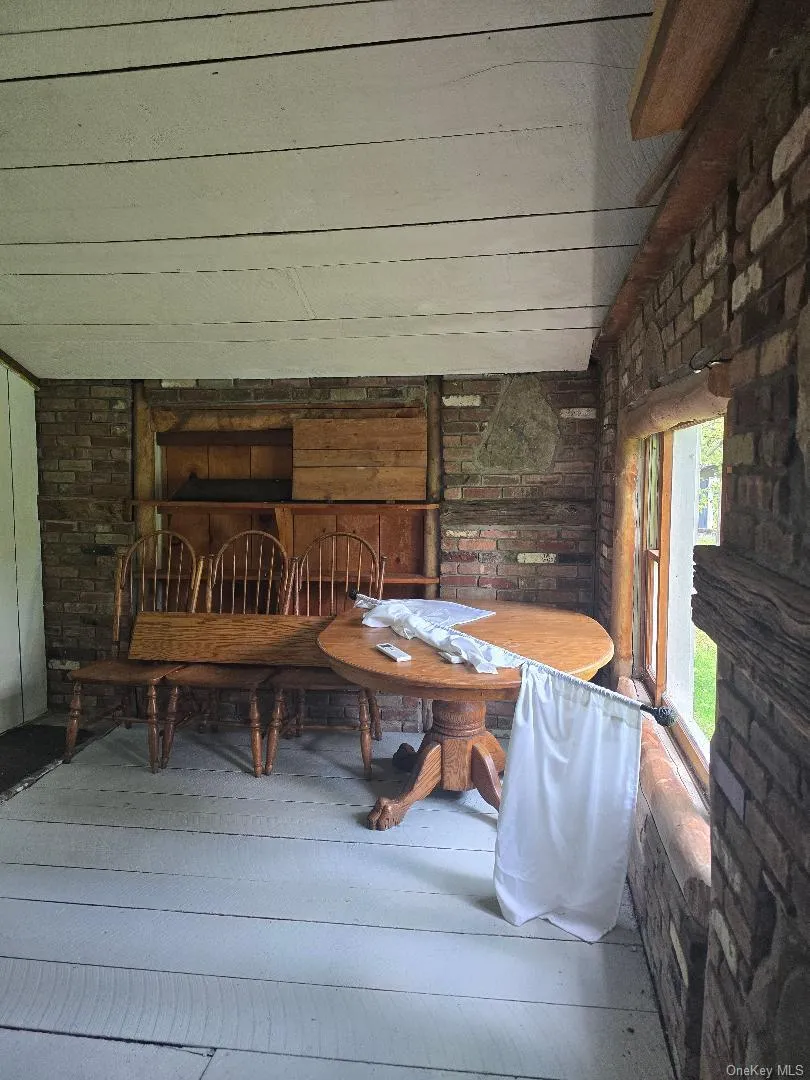 6437 Route 209 Kerhonkson, NY 12446