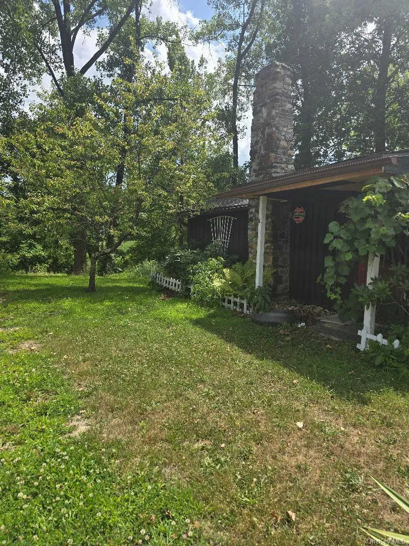 6437 Route 209 Kerhonkson, NY 12446