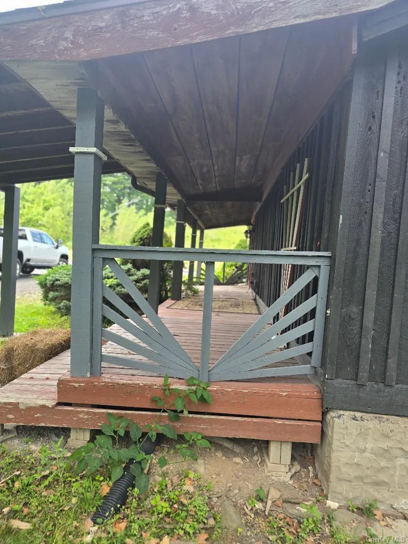 6437 Route 209 Kerhonkson, NY 12446