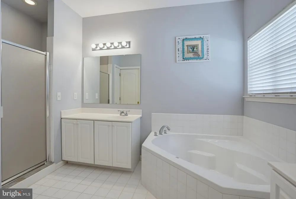 16 ADRIATIC DRIVE Rehoboth Beach, DE 19971