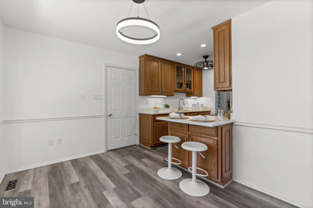 24101 LOG HOUSE ROAD Gaithersburg, MD 20882