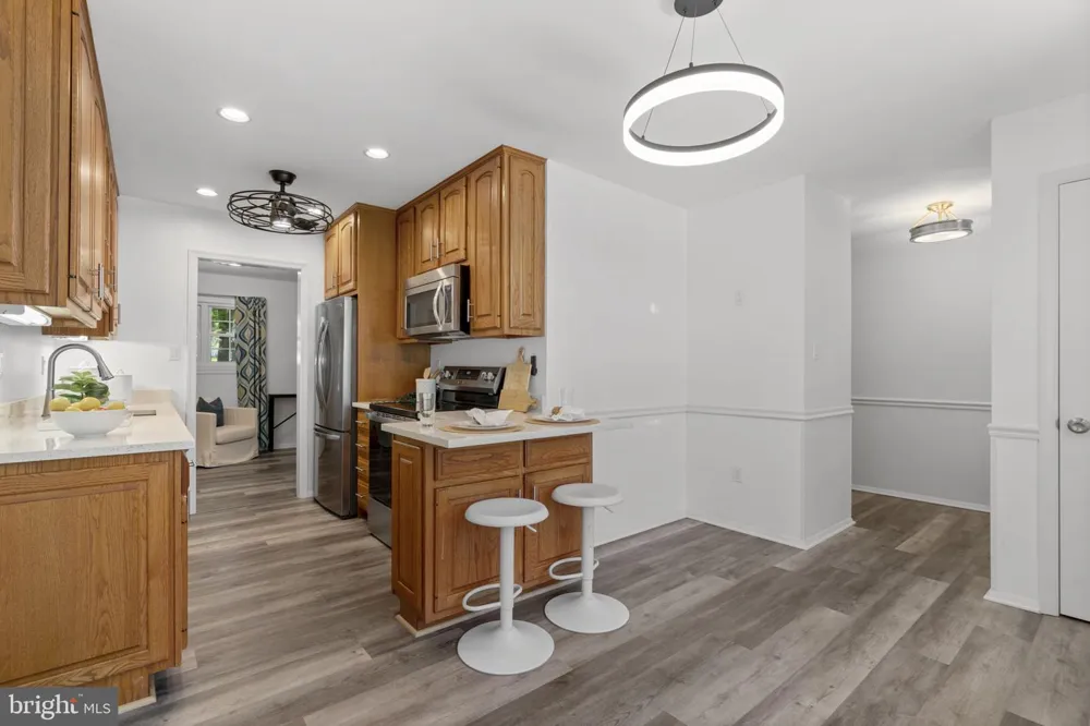 24101 LOG HOUSE ROAD Gaithersburg, MD 20882