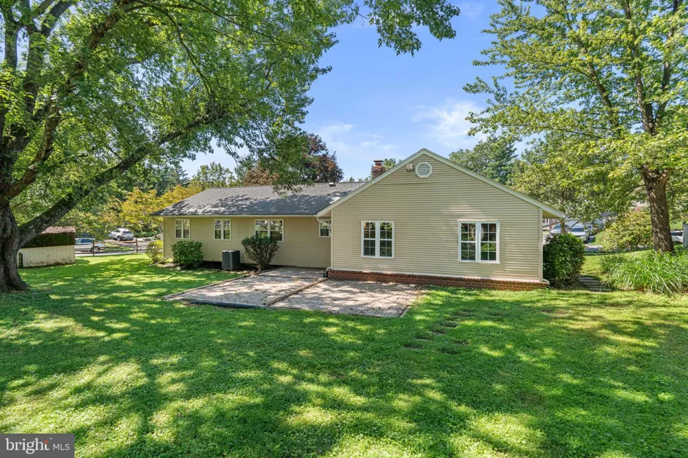 24101 LOG HOUSE ROAD Gaithersburg, MD 20882