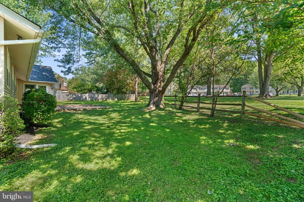 24101 LOG HOUSE ROAD Gaithersburg, MD 20882