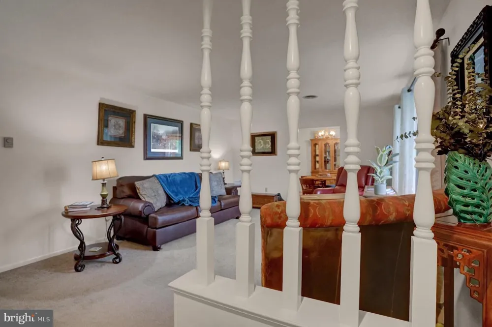 218 MEADOW LANE Chambersburg, PA 17202