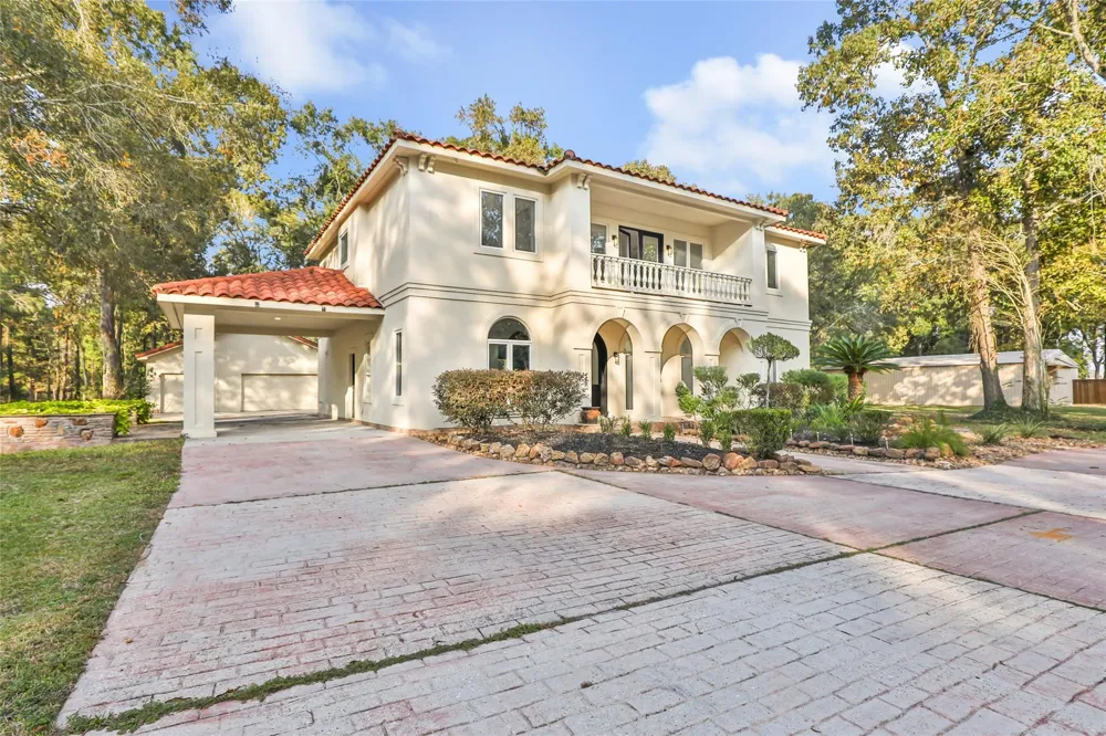 1207 Vista Del Lago Drive Huffman, TX 77336
