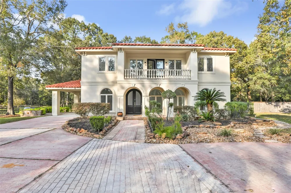 1207 Vista Del Lago Drive Huffman, TX 77336