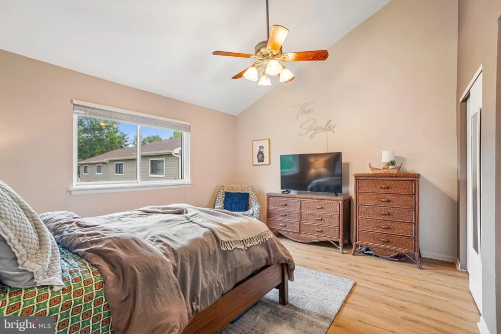 53 ASH STOKER LANE Horsham, PA 19044