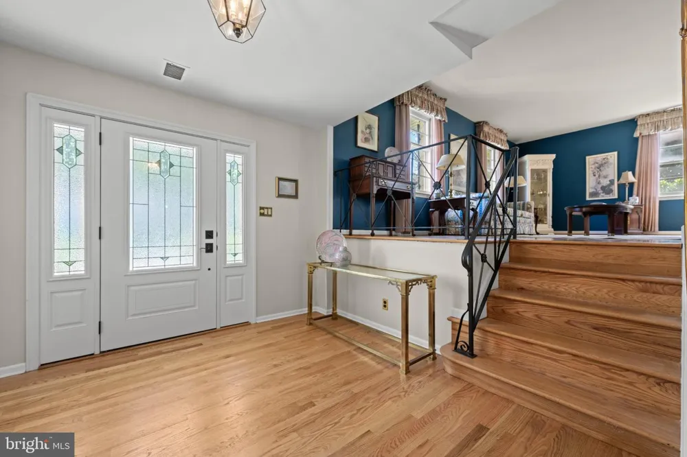 474 DOE RUN LANE Springfield, PA 19064