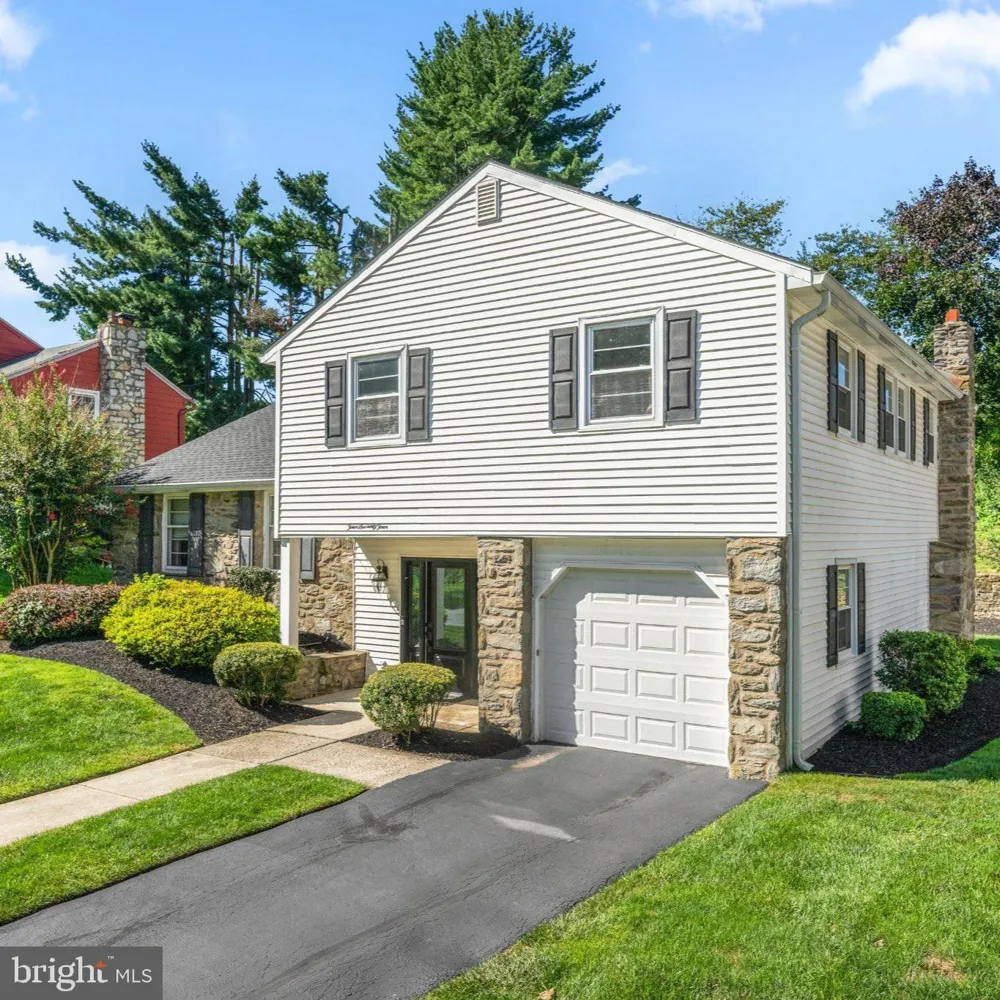 474 DOE RUN LANE Springfield, PA 19064