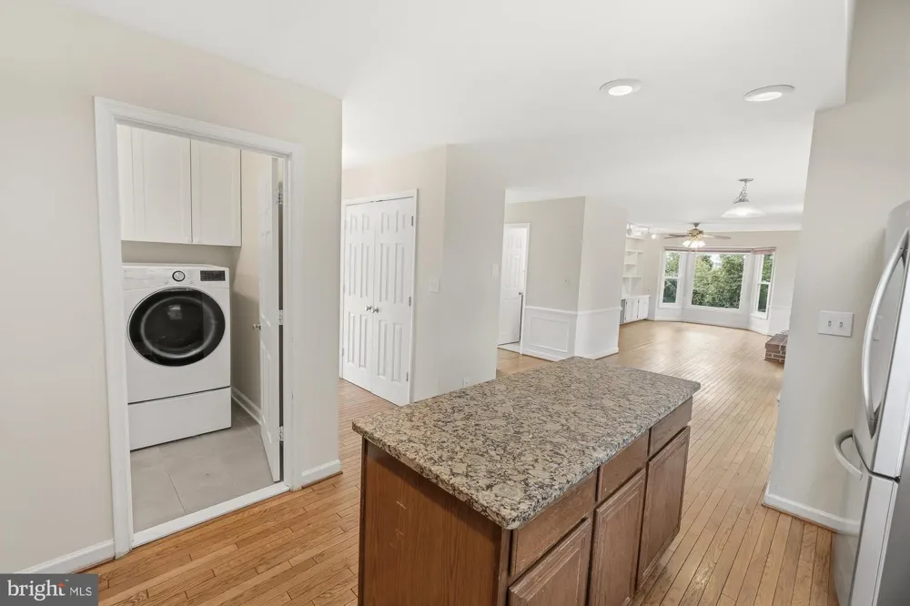 17004 SPATES HILL ROAD Poolesville, MD 20837