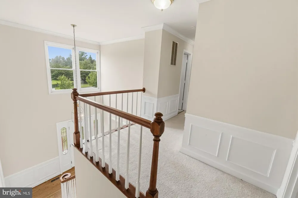 17004 SPATES HILL ROAD Poolesville, MD 20837