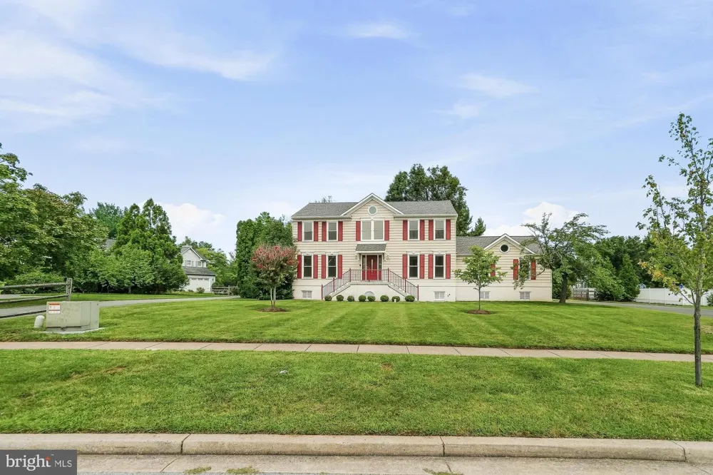 17004 SPATES HILL ROAD Poolesville, MD 20837