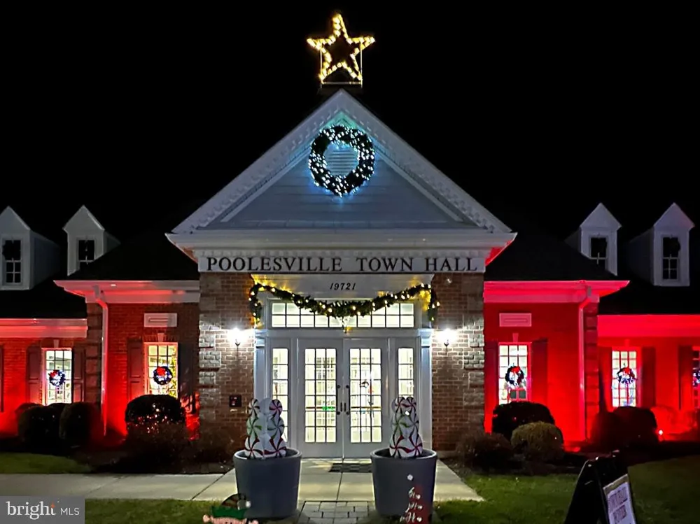 17004 SPATES HILL ROAD Poolesville, MD 20837
