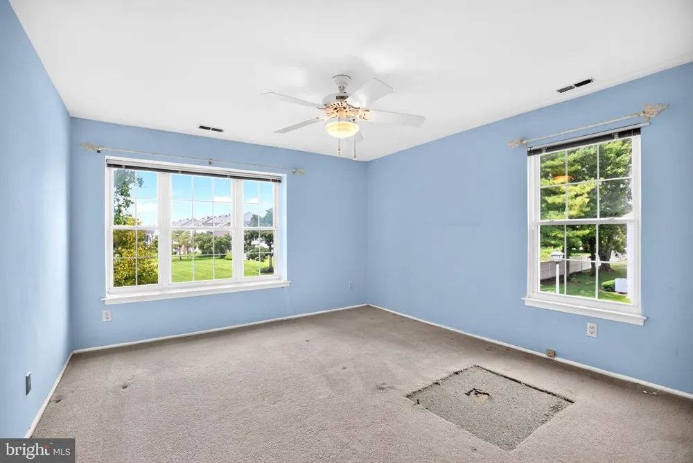 3810 ADELAIDE DRIVE Mt Laurel, NJ 08054