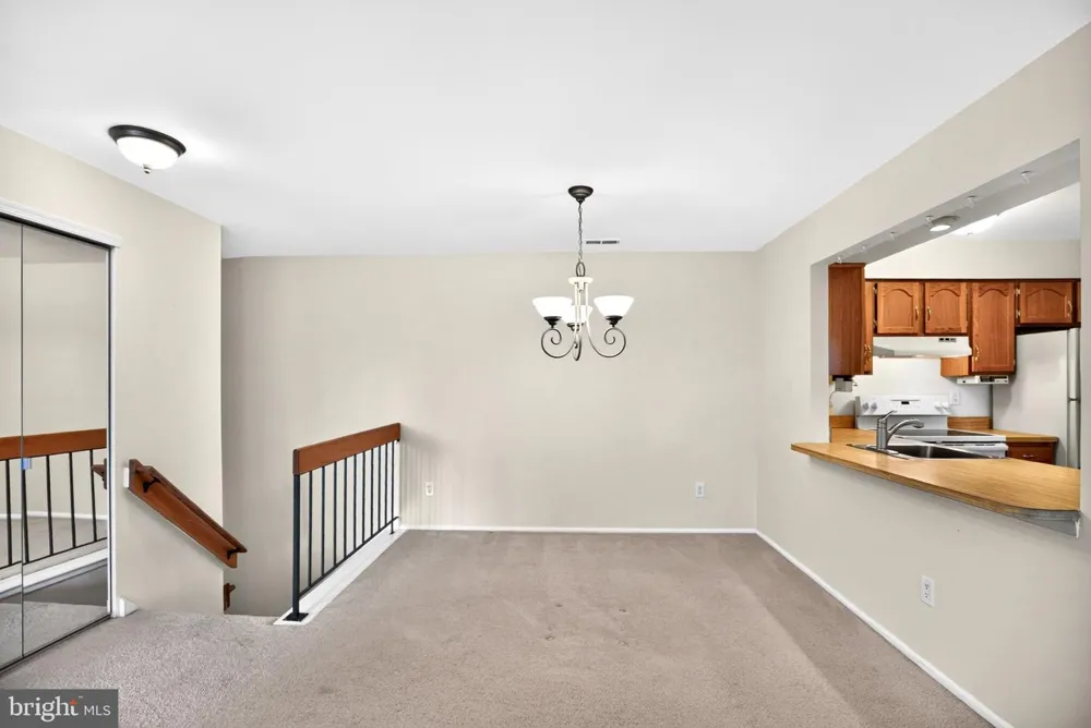 3810 ADELAIDE DRIVE Mt Laurel, NJ 08054
