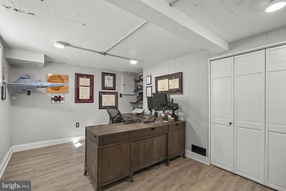 8703 SUDBURY PLACE Alexandria, VA 22309